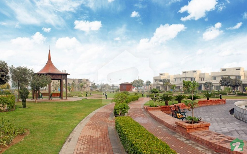 public parks in New Lahore City
