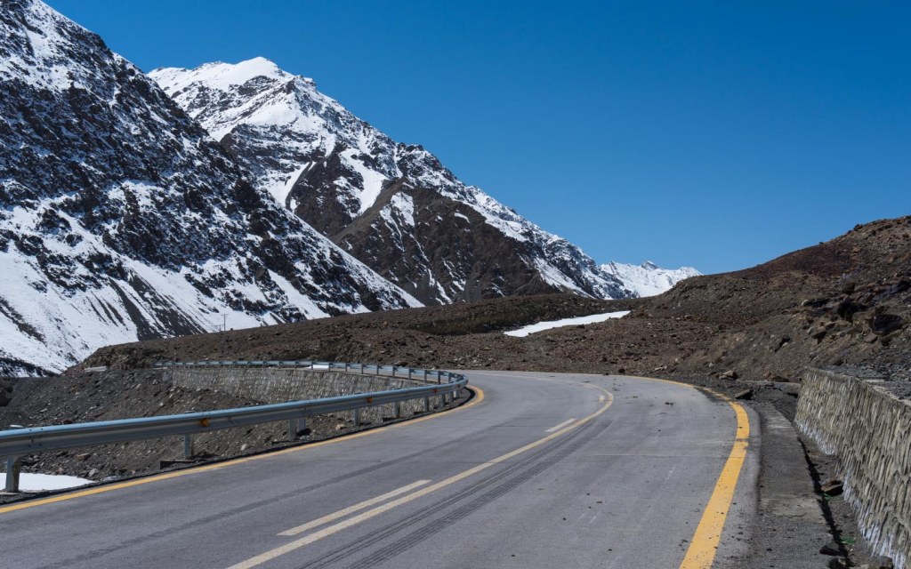 Karakoram Highway near Khunjerab Gilgit