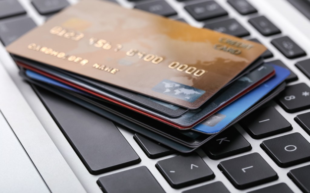 identity theft via debit and credit cards is common