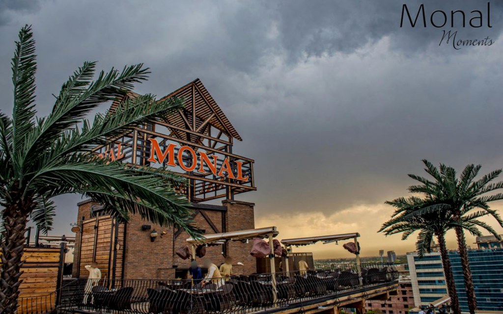 Monal Lahore offers live music