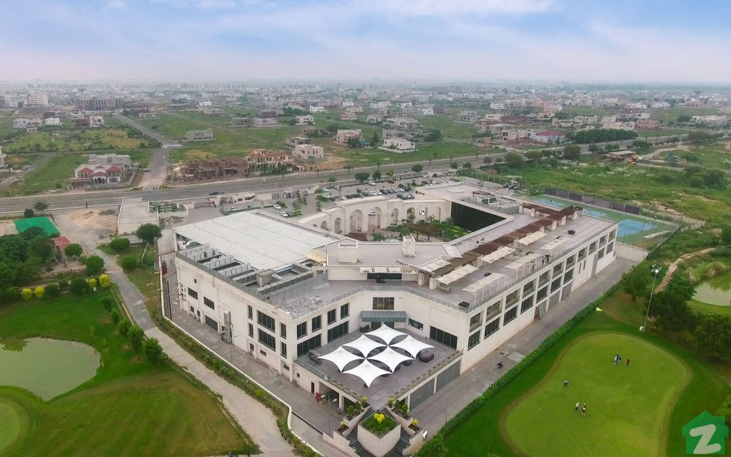 well developed infrastructure of Phase 6 DHA Lahore
