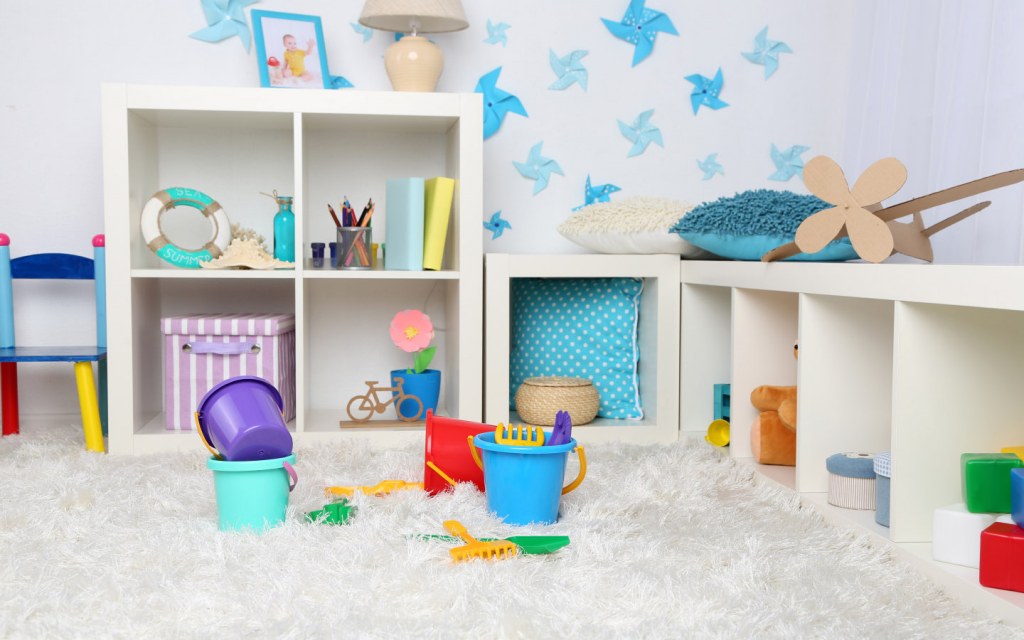 Lower shelves for the little ones and higher shelves for the taller kids can allow both parties to store their belongings without quarrels