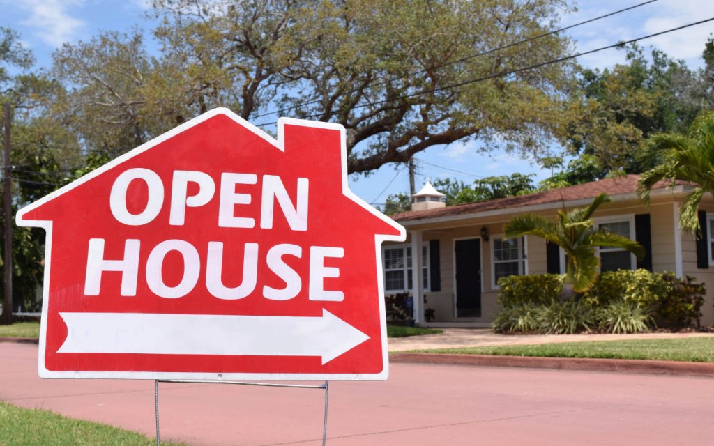 Arrange an open house or a visual tour of the property you're selling