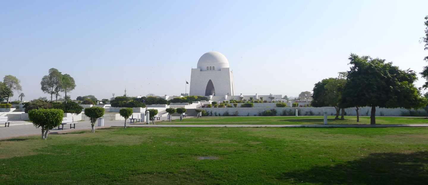 Best Places to Visit in Karachi with Family | Zameen Blog