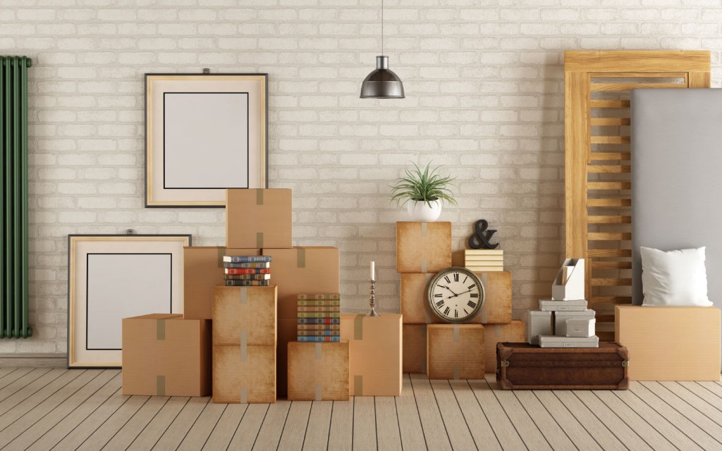 Pack your belongings in advance for moving to a new home