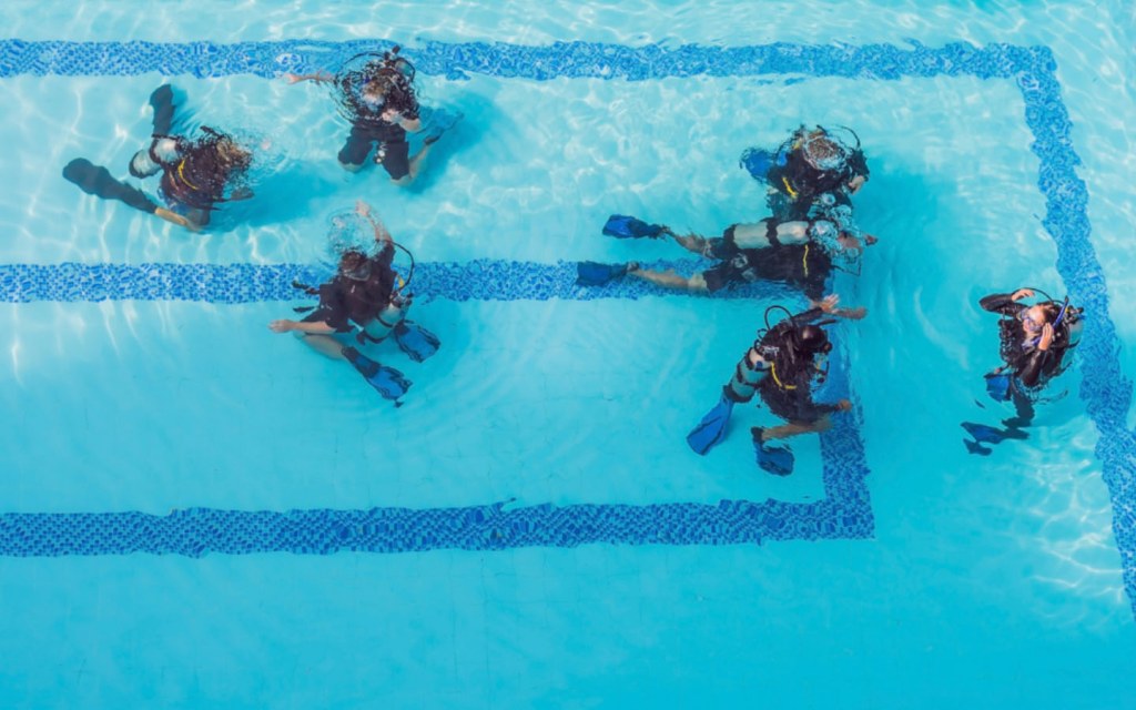 Getting a training session for scuba diving ahead is a smart thing to do