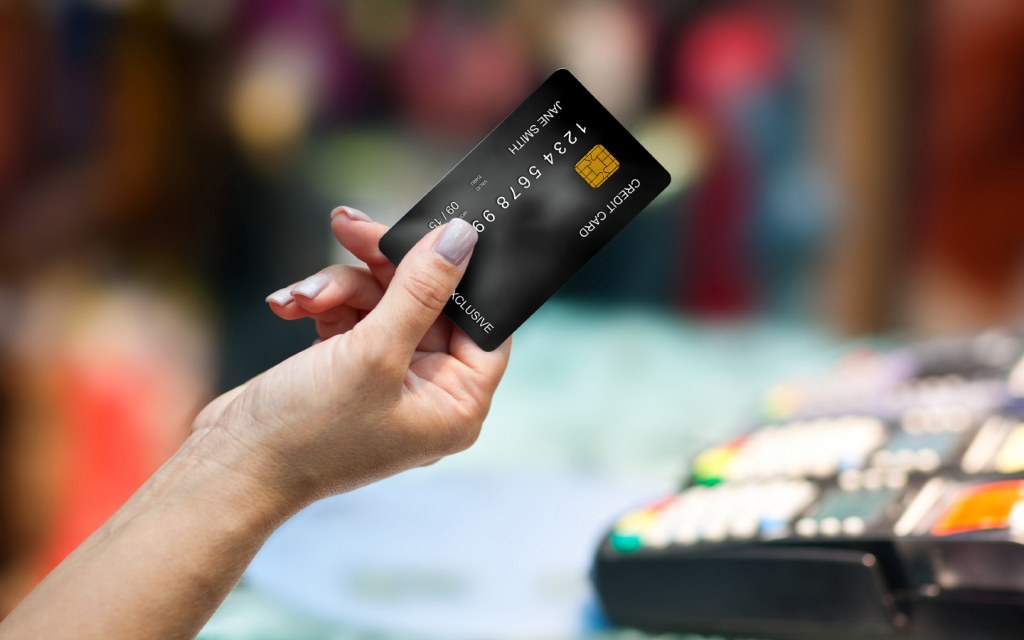 credit card users in Pakistan