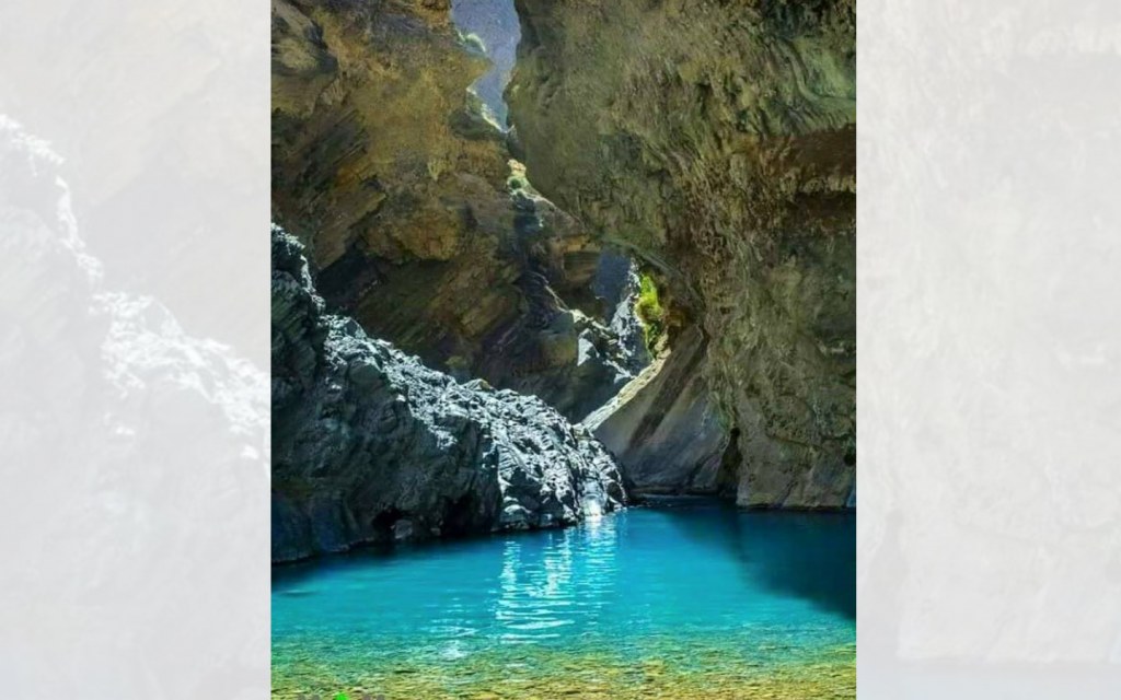 Moola Chotak is an oasis and waterfall in Balochistan