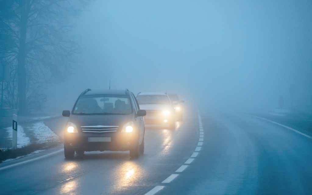 road safety tips for driving in fog