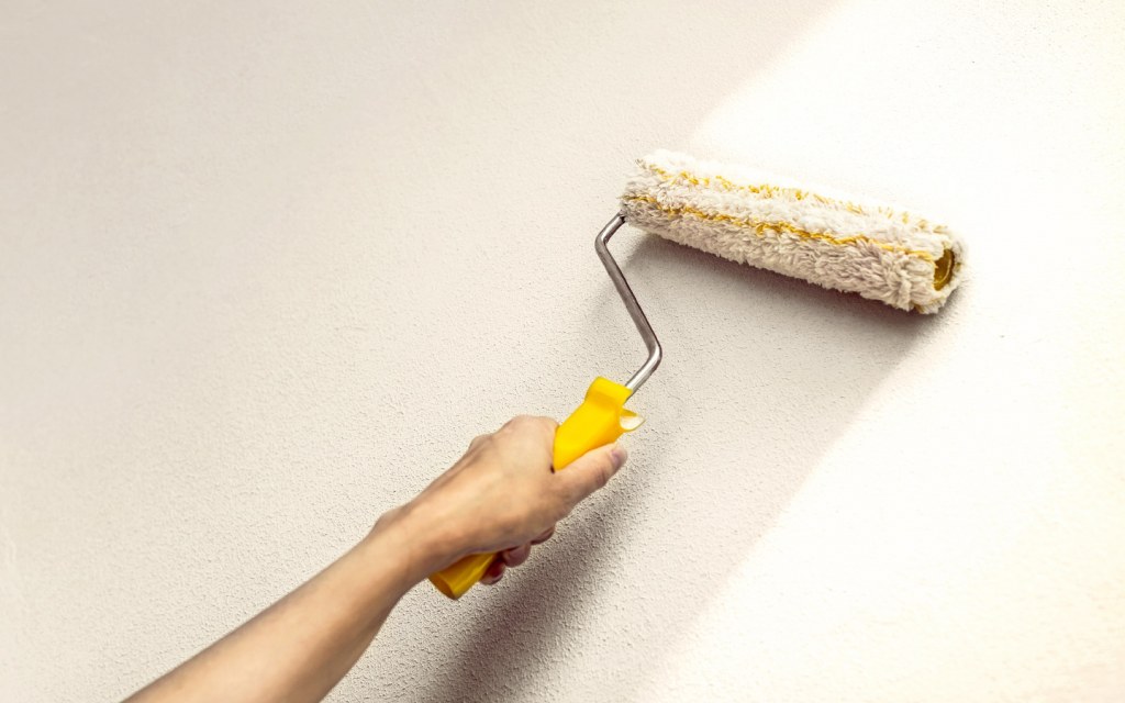 Painting a primer is important before repainting a wall