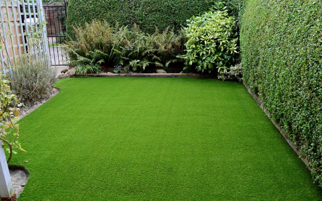 Artificial Turf helps you keep your lawn green all year