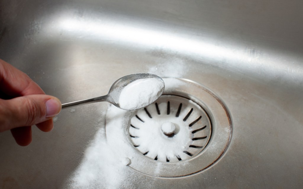 Here is how to unclog a kitchen sink