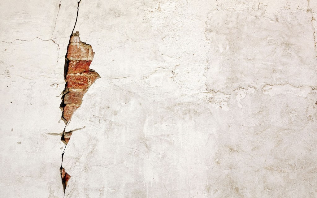 cracks in walls can mean structural damage 