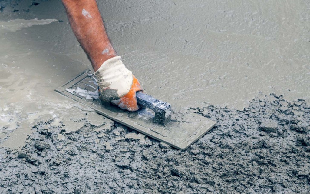 difference between concrete and mortar