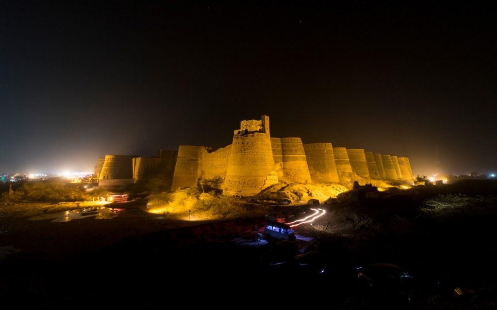 Visit the Cholistan Desert for a camping experience
