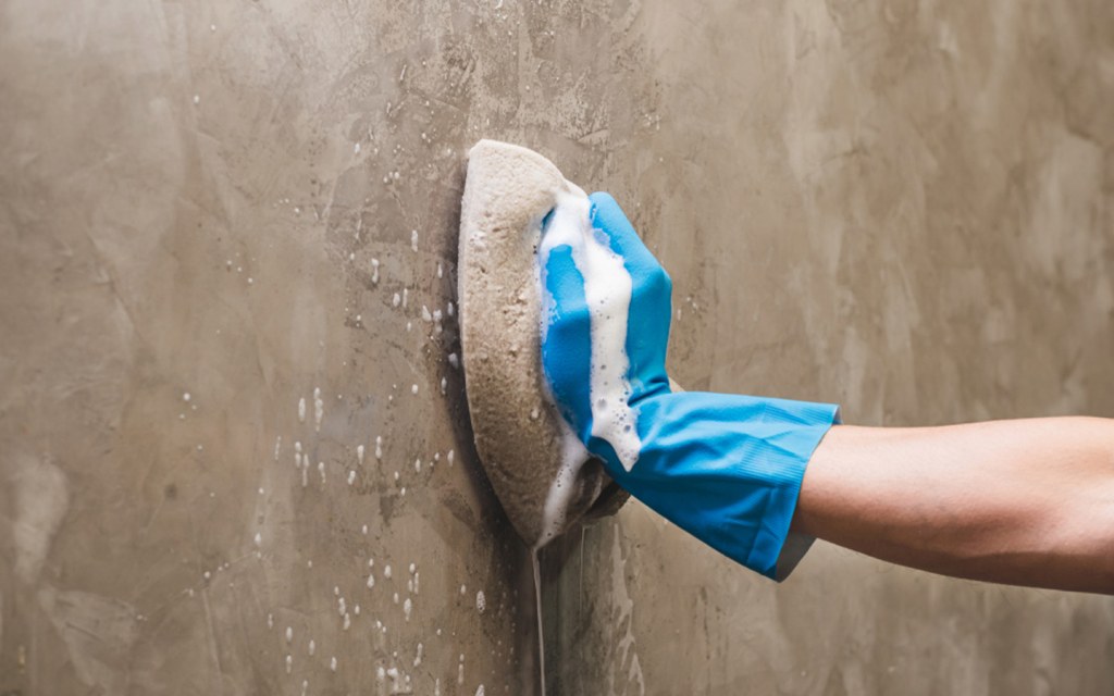 Cleaning Walls With Different Paint Finishes