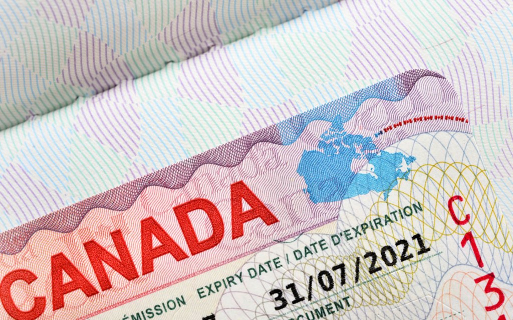 tourist visa for canada cost