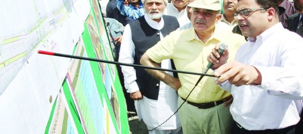 Shahbaz Sharif inaugurated Walton Flyover