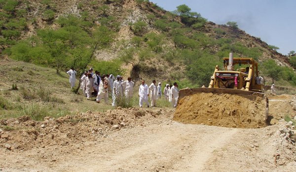 Road passing through wildlife sanctuary