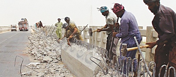 Repair work on the overpass