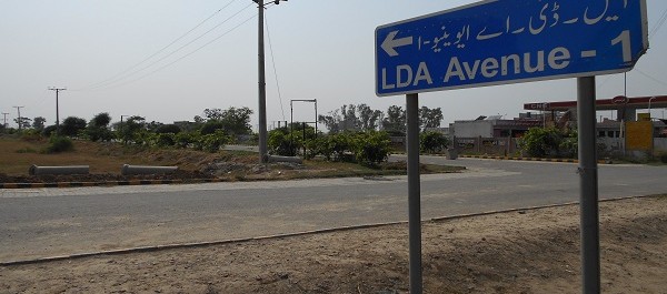 LDA Avenue 1