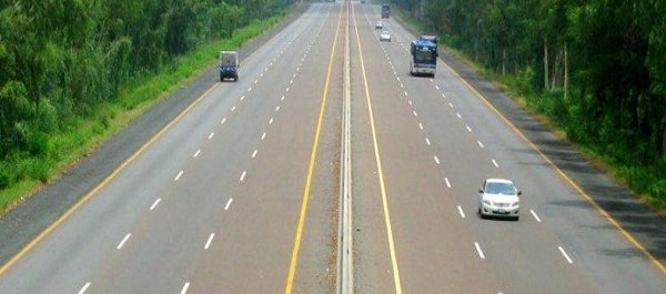 lahore sialkot motorway