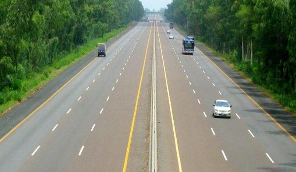 lahore sialkot motorway